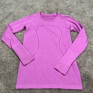 Lululemon long top